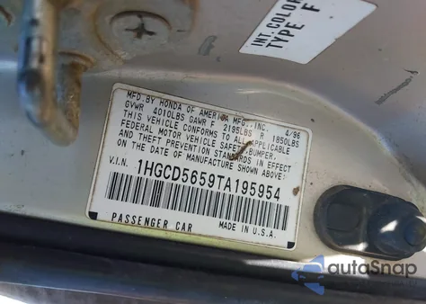 1996 Honda Accord Ex/Ex-R from USA, damaged, VIN 1HGCD5659TA195954